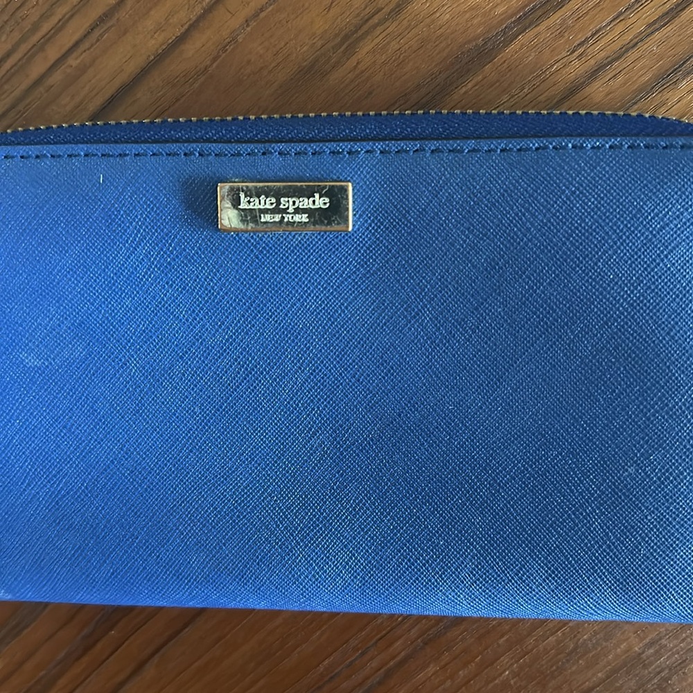 Kate Spade Wallet - Picture 2 of 5